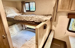 Wade & Annie’s 2020 Aspen Trail BunkHouse Trailer