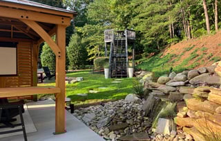 Luxury Coach - Quiet Diesel Pusher - Starlink