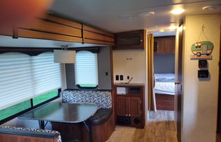 2017 Heartland Mallard 27