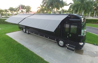 BLACK-OUT custom coach! RARE triple bunk.