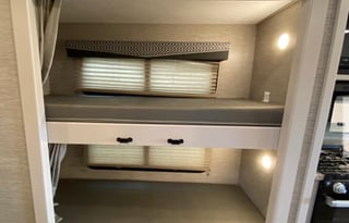 2022 Thor Motor Coach ACE 32.3