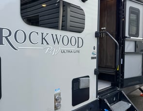 Forest River RV Rockwood Ultra Lite 2912BS