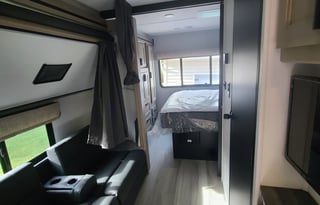 Adventure seekers pet friendly RV rental