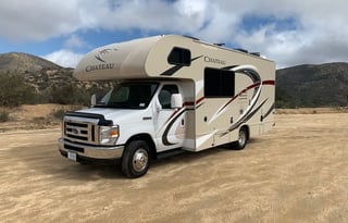 2018 Thor Motor Coach Chateau 23U