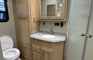 2016 Newmar Canyon Star 3710