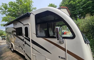 Thor Motorcoach Axis 25.6 Enjoy and Relax