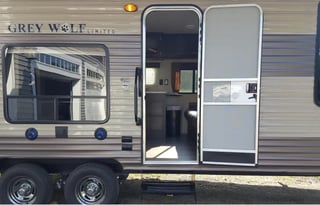 2018 Forest River RV Cherokee Grey Wolf 26DJSE