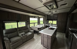 Delivery Only-2022 Grand Design - Solitude 345GK-R