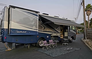 Gorgeous Extra Large Coastal California Dream RV