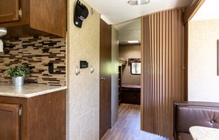 2016 Venture RV SportTrek 320VIK