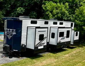 Forest River RV Puma Destination 429LFT