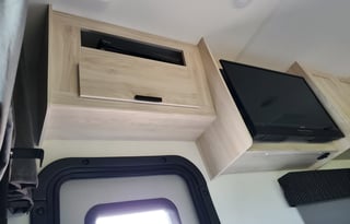 "Salty" - Solar, Spacious, Stocked-2 Queens,2 Full