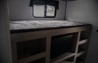 CAMP EZ-2022 Heartland Prowler