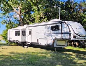Coachmen RV Chaparral 373MBRB