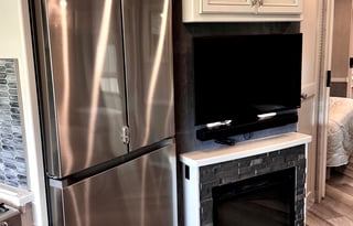 2023 Fleetwood RV Bounder 35K