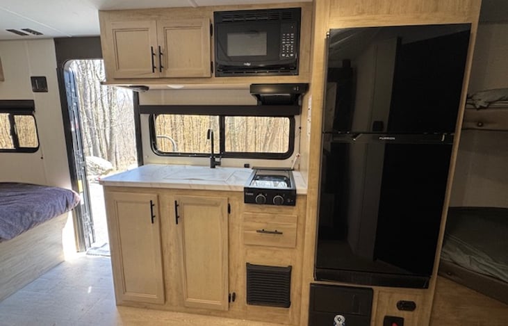 Sink, stove, Microwave and Keurig for your convenience!