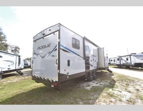 Forest River RV Vengeance Rogue 32V