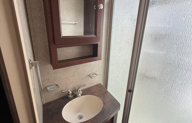 Main Bathroom Sink Vanity