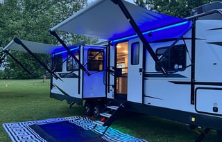 2022 Heartland Sundance Ultra Lite 293 RL