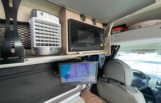2022 Winnebago Solis Pocket