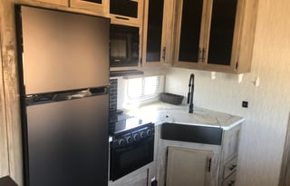 NEW rental! Sleeps 8 bunk house! FamilyFun!