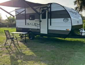 Forest River RV Salem FSX 174BHLE