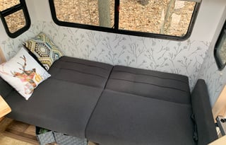 2008 Four Winds RV Four Winds Siesta Sprinter 24SA