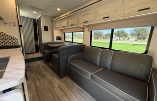 C 2024 Forest River RV Sunseeker 2850 Ford