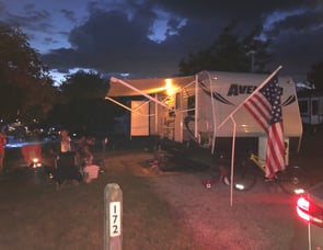 Prime Time RV Avenger 33BHS