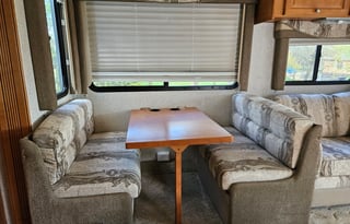 2005 Gulf Stream RV Sun Voyager - Gas 34B