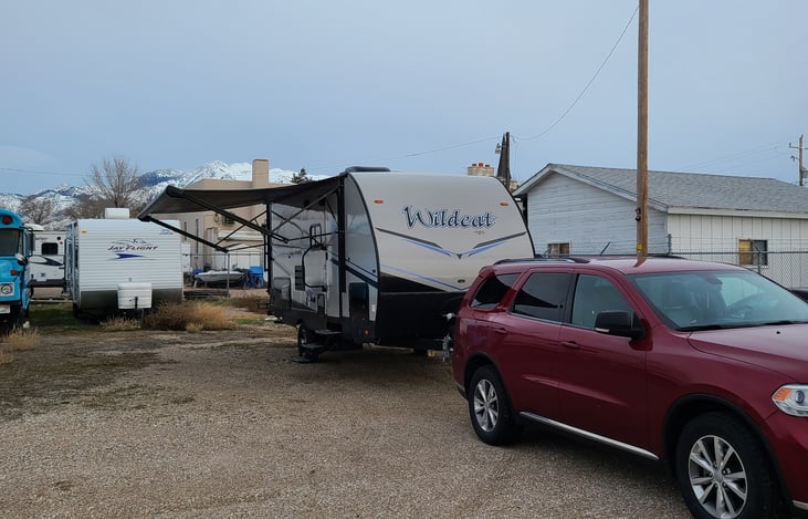 Our V6 SUV tows this trailer extremely well