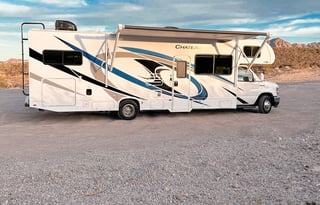 Sleeps 9 for a fun family getaway!