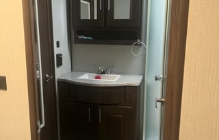 2018 STYRKER ST-2912-TOY HAULER