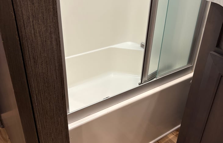 Second Bath Tub/Shower