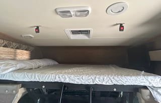 2015 Coachmen RV Freelander 22QB Ford 350