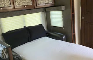 Outdoor Kitchen & Bunk Room! Sleeps 8+