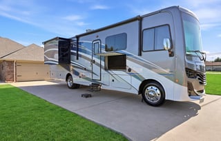 '21 Fleetwood Fortis - Sleeps 8 - Free Starlink