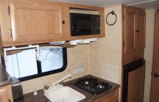 Our Family Fave! Comfy, Bunk Beds, Only 2,725 Lbs!