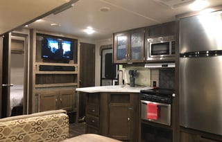 2018 Palomino Puma 31-DBTS