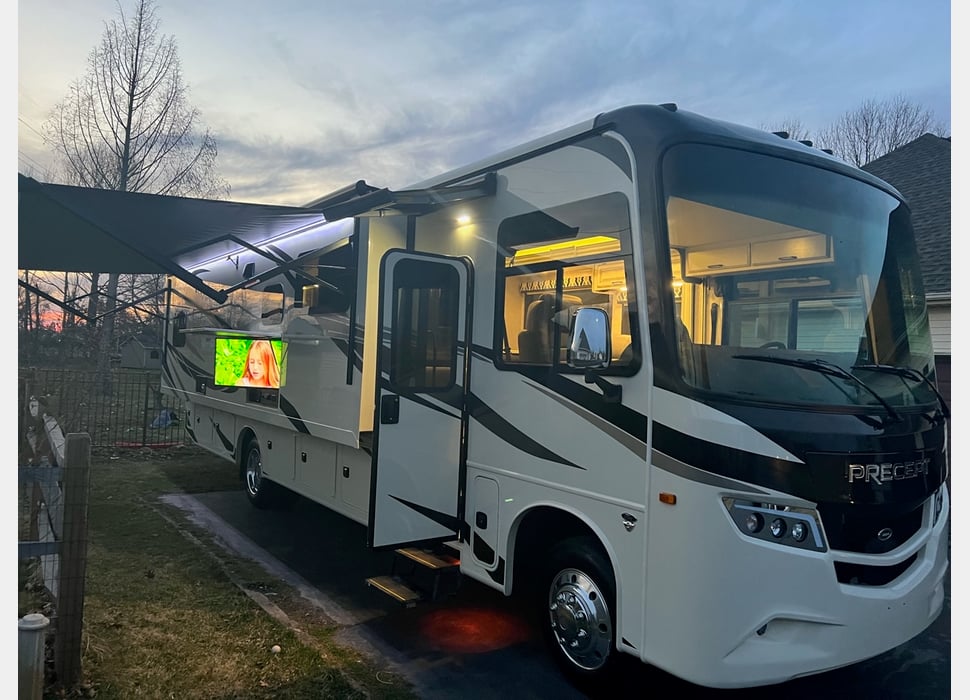 Class A Motor Home rentals in Huntingdon Valley