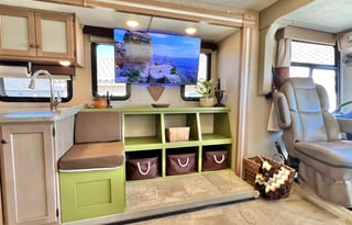 Motorhome with King Bed & Bunks *DELIVERY ONLY*