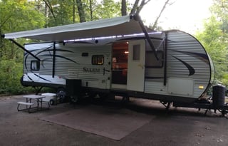 Salem Family Bunkhouse - "RUSSELL"