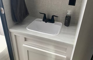 Enjoy our 2024 Jayco Jay Flight! Pet Friendly!