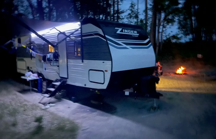 Built-in string lights add the perfect evening ambiance to your getaway.