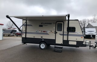 2019 Coachmen RV Clipper Cadet 17CBH