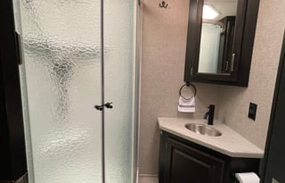 CL 40 - Luxury Vision XL – 2 Baths, Sleeps 6+