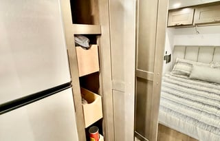 2026 Dynamax Isata 5 28SS