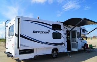 PET FRIENDLY AND KIDS APPROVED