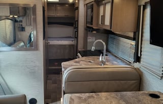 2022 magnitude unlimited miles