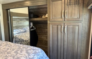 2022 Cougar 368MBI – King Bed + Bunk Room